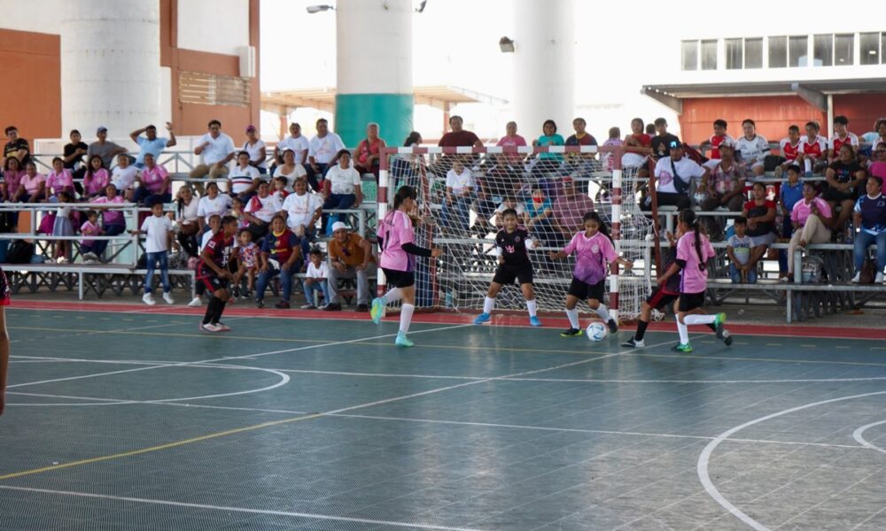 ALUMNOS DE CIUDAD DEL SOL, CHAMPOTÓN Y DEL MUNICIPIO DE CAMPECHE, REPRESENTARÁN AL ESTADO EN FINAL NACIONAL DEL TORNEO FOOTBALL FOR SCHOOLS ORGANIZADO POR LA FIFA