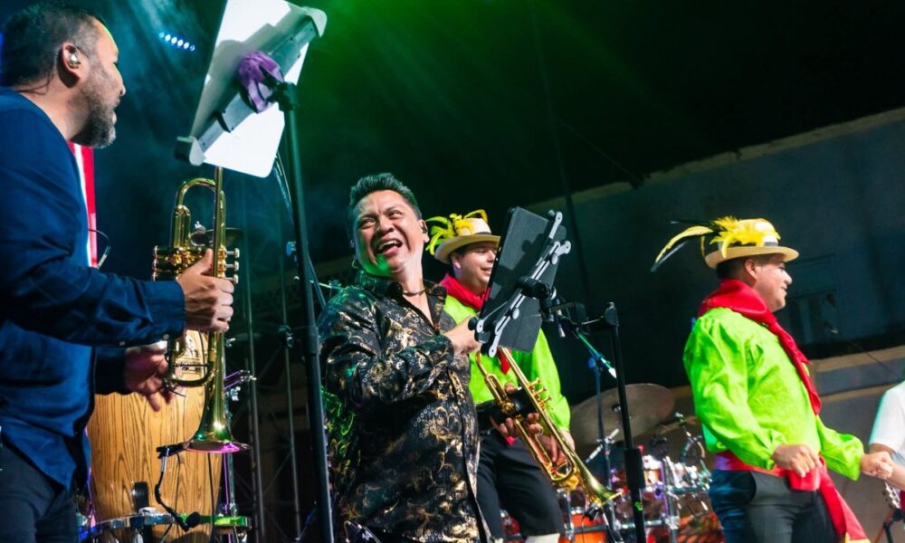 LILA DOWNS TRANSFORMA EL CENTRO HISTÓRICO DE CAMPECHE EN UNA FIESTA DE AMOR Y TRADICIÓN