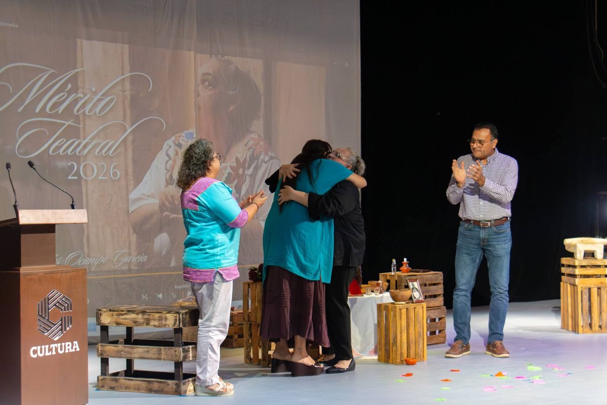 CAMPECHE CELEBRA EL DÍA MUNDIAL DEL TEATRO CON HOMENAJE A LA MAESTRA LOURDES OCAMPO GARCÍA