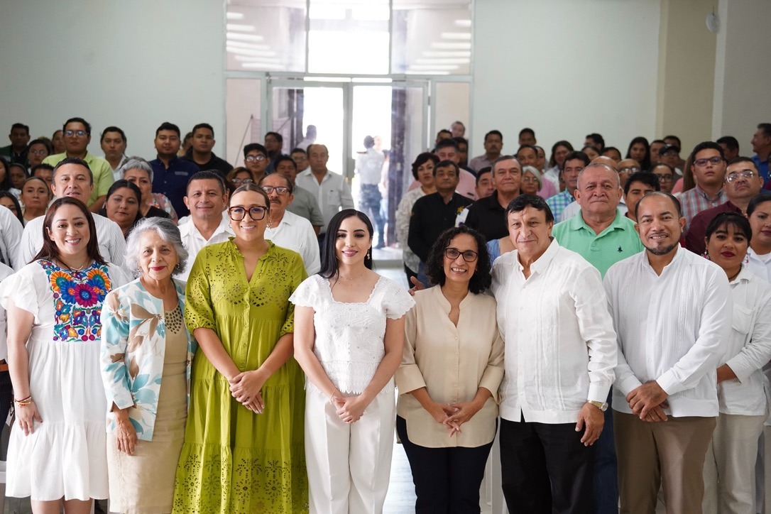 FIRMAN CONVENIO DE COLABORACIÓN PARA CONTINUACIÓN DE PROYECTO DE ORQUESTA SINFÓNICA Y COROS INFANTILES EN CHAMPOTÓN