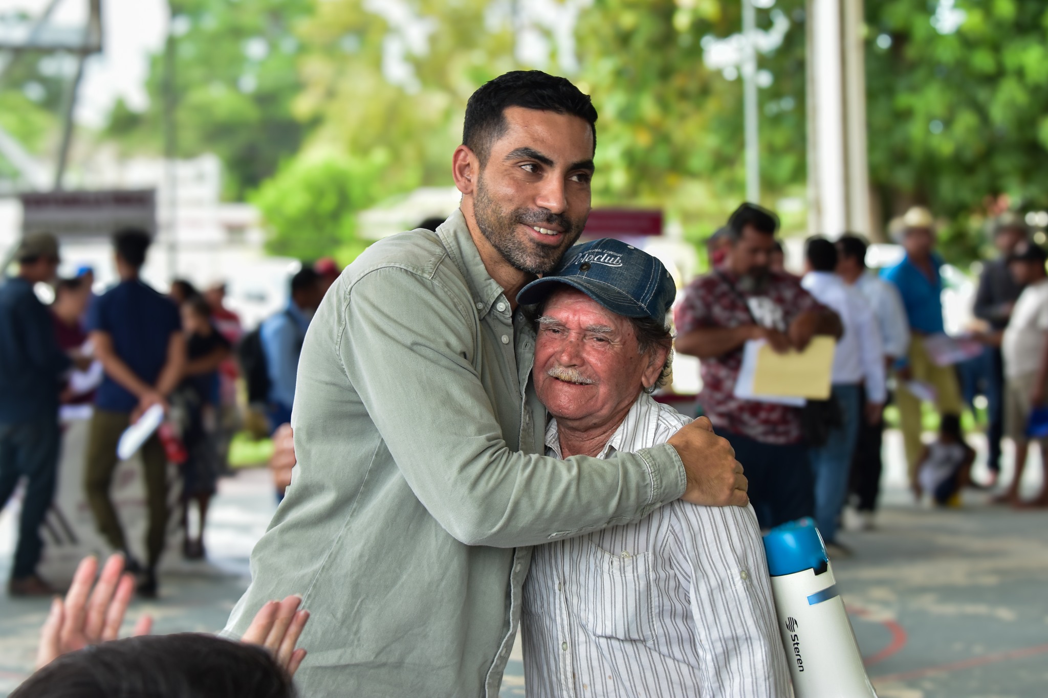 BIENESTAR ACERCA PROGRAMAS SOCIALES A FAMILIAS DE CANDELARIA