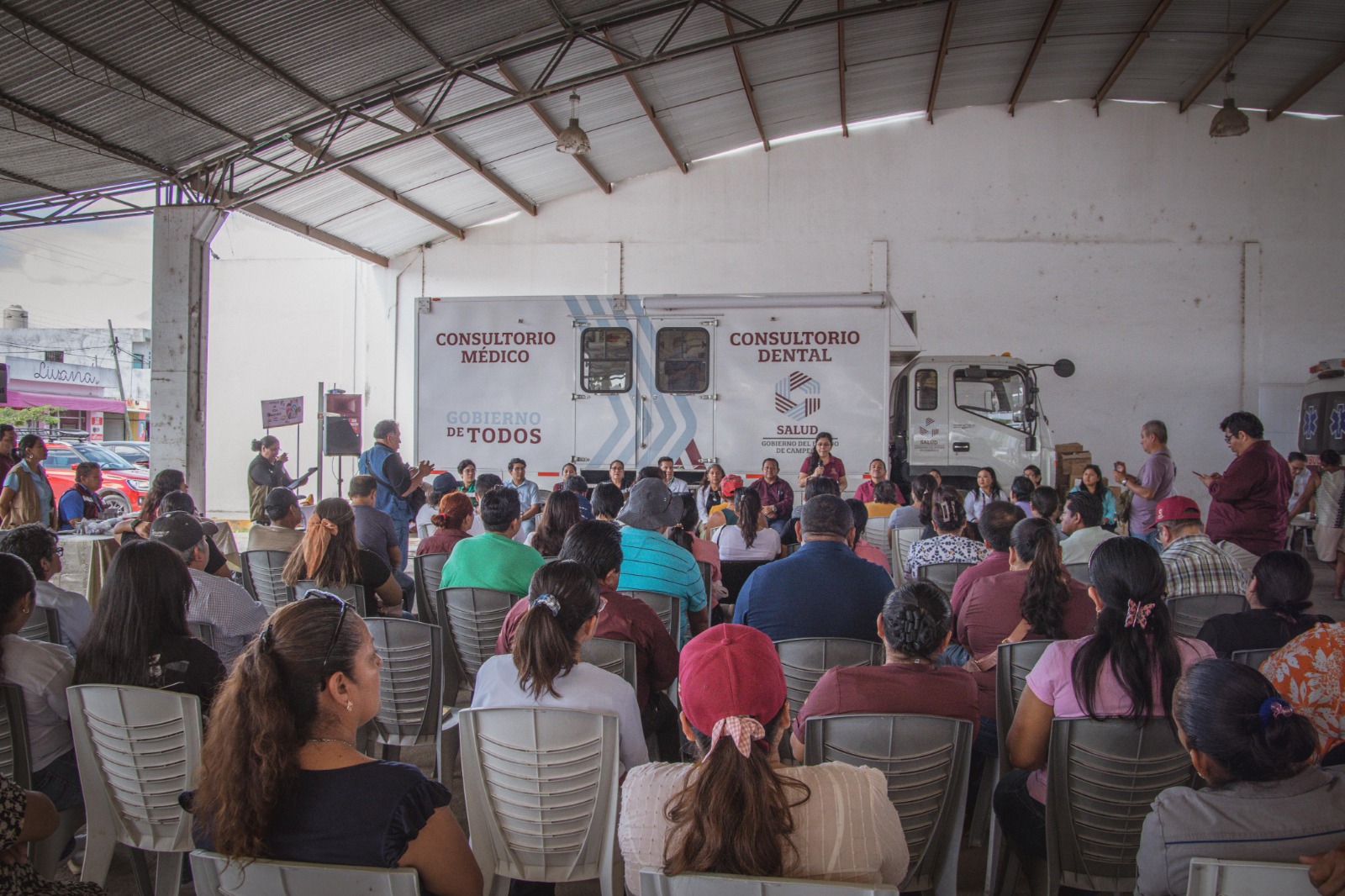 ESTERILIZAN PERROS Y GATOS DE ESCÁRCEGA CON SALUD EN TU BARRIO