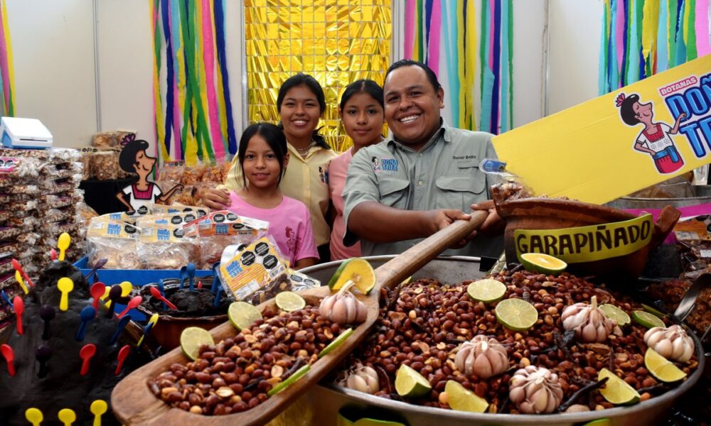 DIFUNDE SEDECO CATÁLOGO NAVIDEÑO PARA CONSUMIR LO #HECHOENCAMPECHE DURANTE LAS FIESTAS DECEMBRINAS