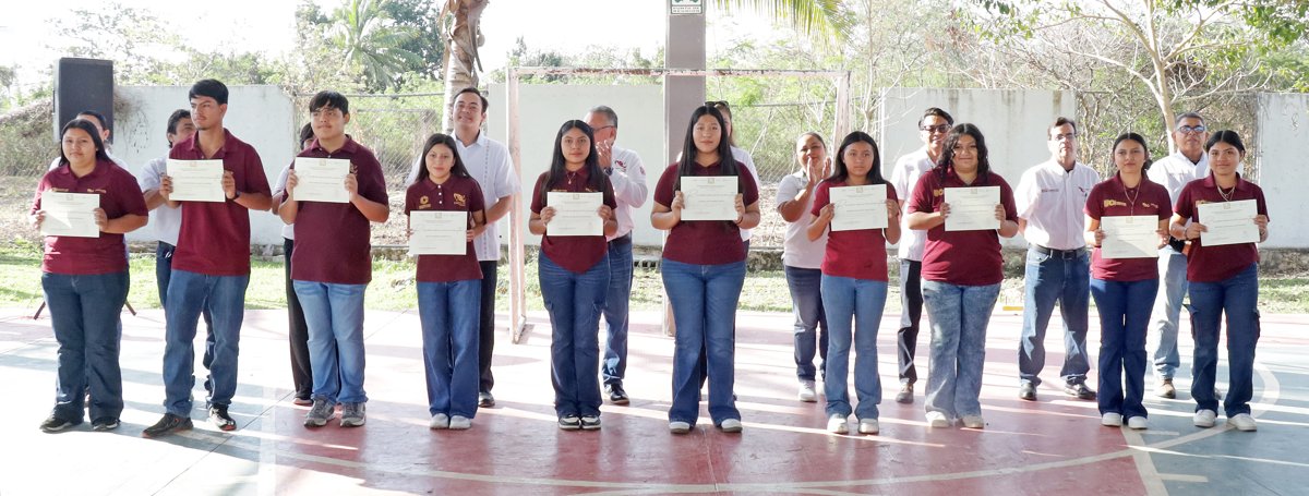 CONMEMORA CECyTEC EL "DÍA CECyTE" CON EXCELENCIA ACADÉMICA Y ESPÍRITU DEPORTIVO