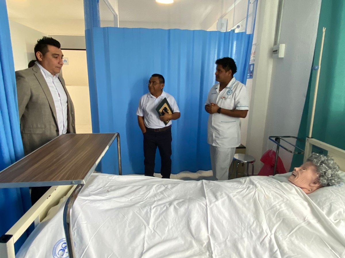 ICAT PLANTEL CARMEN PRESENTE EN INVITACIÓN POR PARTE DEL COLEGIO DEL CARIBE - CARMEN PARA TRATAR DIVERSOS ASUNTOS RELEVANTES EN BENEFICIO DEL ALUMNADO Y LA CIUDADANÍA