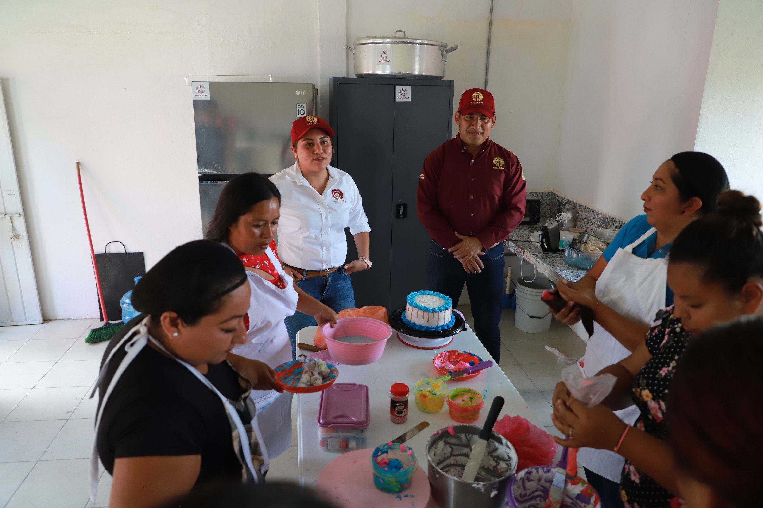 ICAT ACCIÓN MÓVIL REALIZA ENTREGA DE CONSTANCIAS A ALUMNOS DE LA COMUNIDAD “LAGÓN DULCE” QUE FINALIZARON EXITOSAMENTE CURSOS DE CAPACITACIÓN