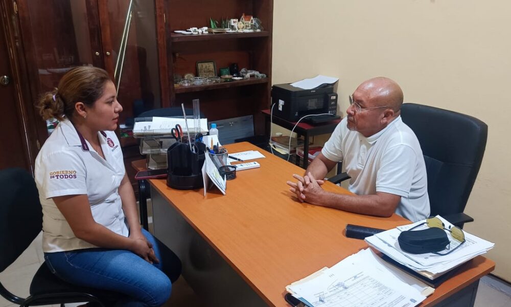 REUNIÓN DE TRABAJO CON EL DIRECTOR DE LA PRIMARIA VENUSTIANO CARRANZA