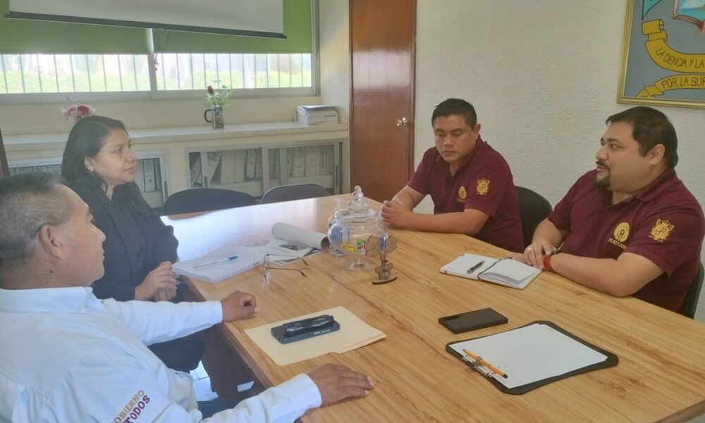 "ICAT CARMEN Y UNACAR IMPULSAN LA FORMACIÓN DE FUTUROS PROFESIONISTAS"