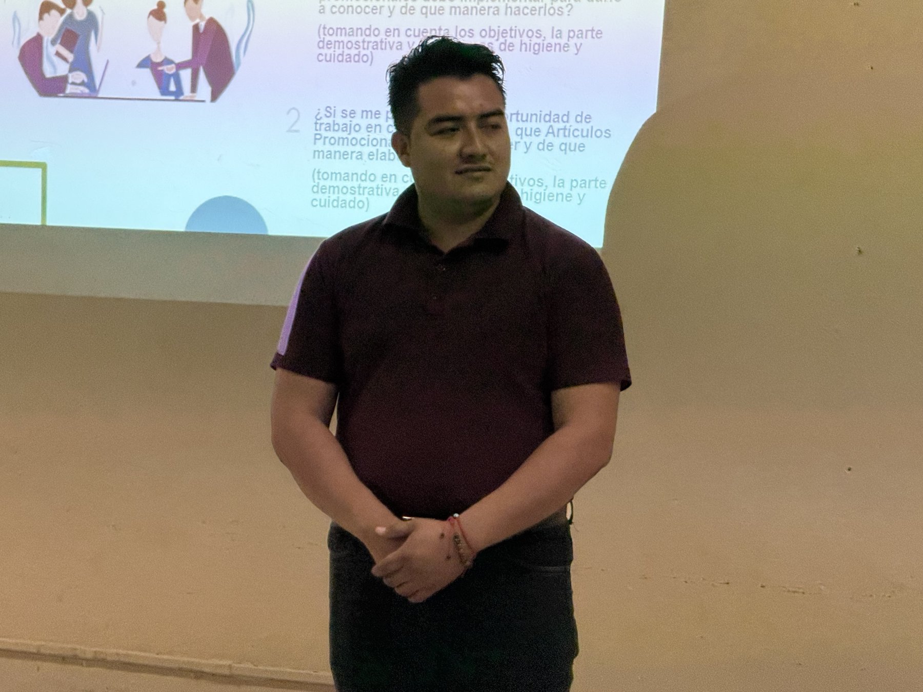 ARRANCA EL NUEVO CURSO “SUBLIMACIÓN DE ARTÍCULOS PROMOCIONALES” EN EL ICAT PLANTEL CHAMPOTÓN