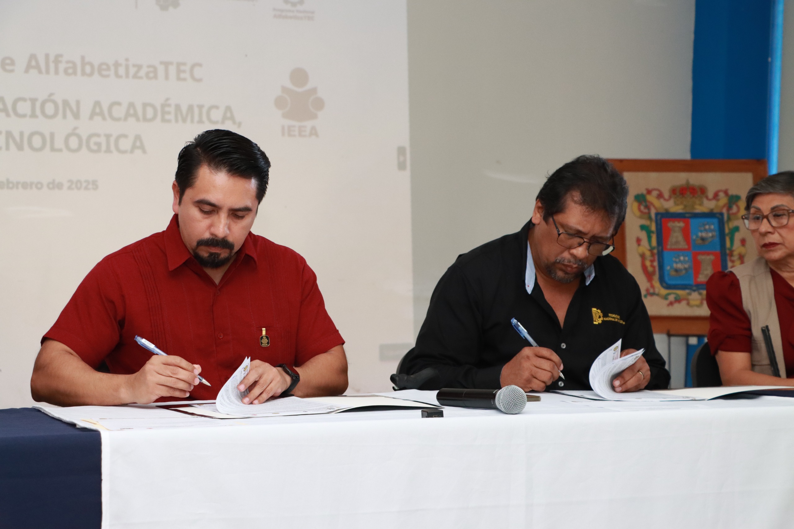 IEEA FIRMA CONVENIO CON TECNOLÓGICO DE CAMPECHE POR LA ALFABETIZACIÓN