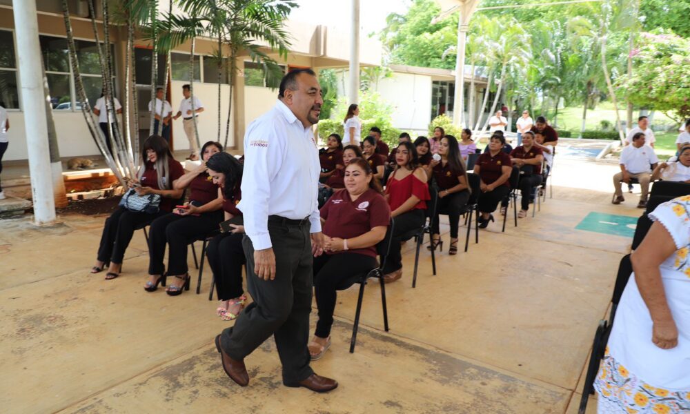 CELEBRA EL ICATCAM EL 30° ANIVERSARIO DEL ICAT 02 PLANTEL CALKINÍ