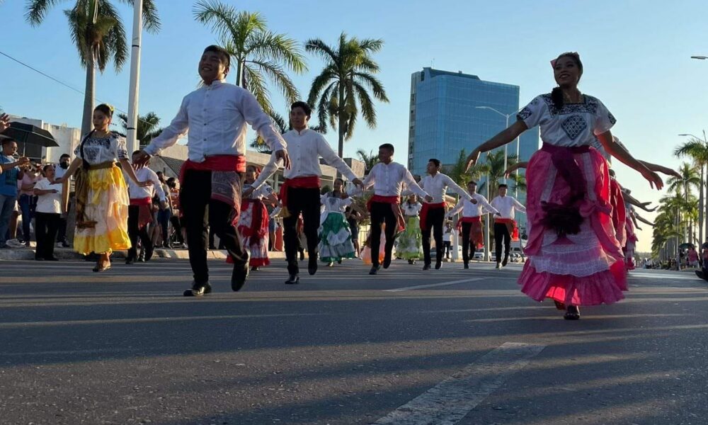 ALISTA SEDUC MAGNO DESFILE “CELEBREMOS CAMPECHE” , ASÍ COMO EL FESTIVAL DEL PALMAR Y EL SARAO