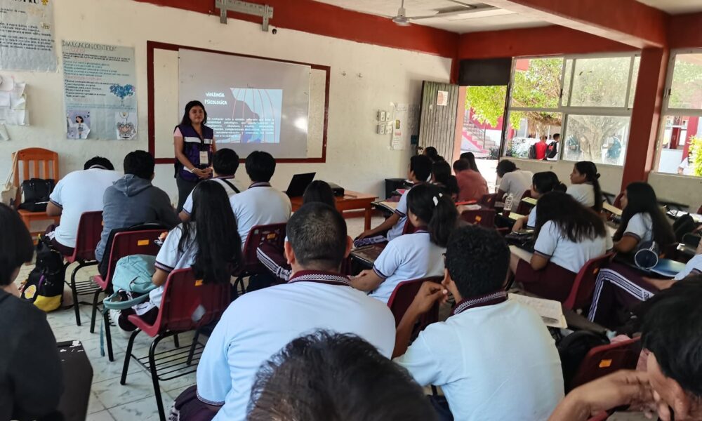 IMEC IMPARTE EL TALLER “TIPOS Y MODALIDADES DE VIOLENCIA” A ESTUDIANTES DEL CENTRO DE ESTUDIOS TEGNOLÓGICO INDUSTRIAL Y DE SERVICIOS No. 82 EN CHAMPOTÓN