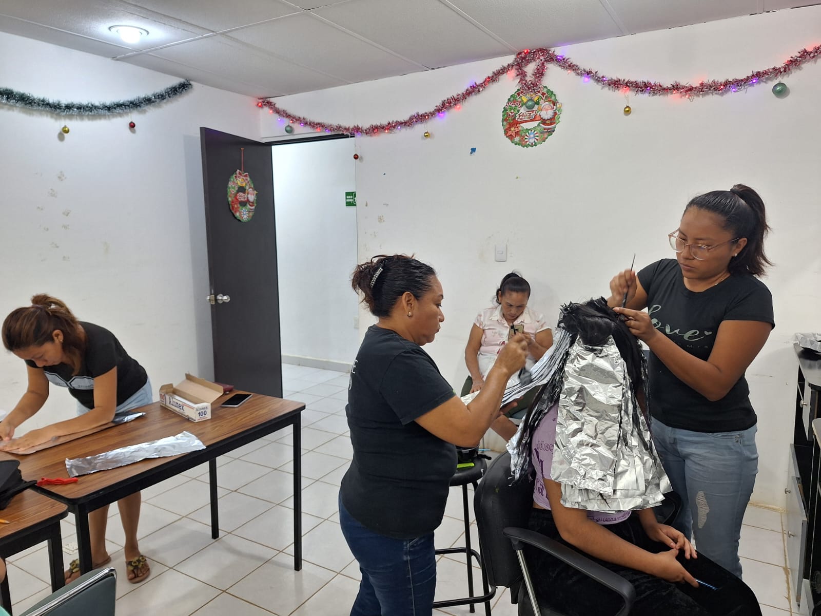 FINALIZACION DE LOS CURSOS DEL MES DE NOVIEMBRE DEL ICAT ACCIÓN MÓVIL TENABO