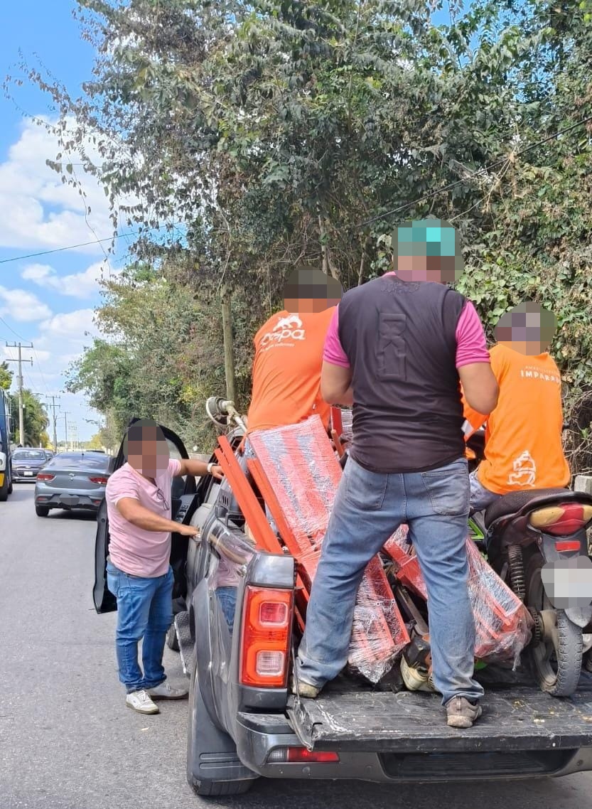 SPSC ASEGURA PRESUNTA DROGA Y MOTOCICLETA EN AMPLIACIÓN SAMULÁ