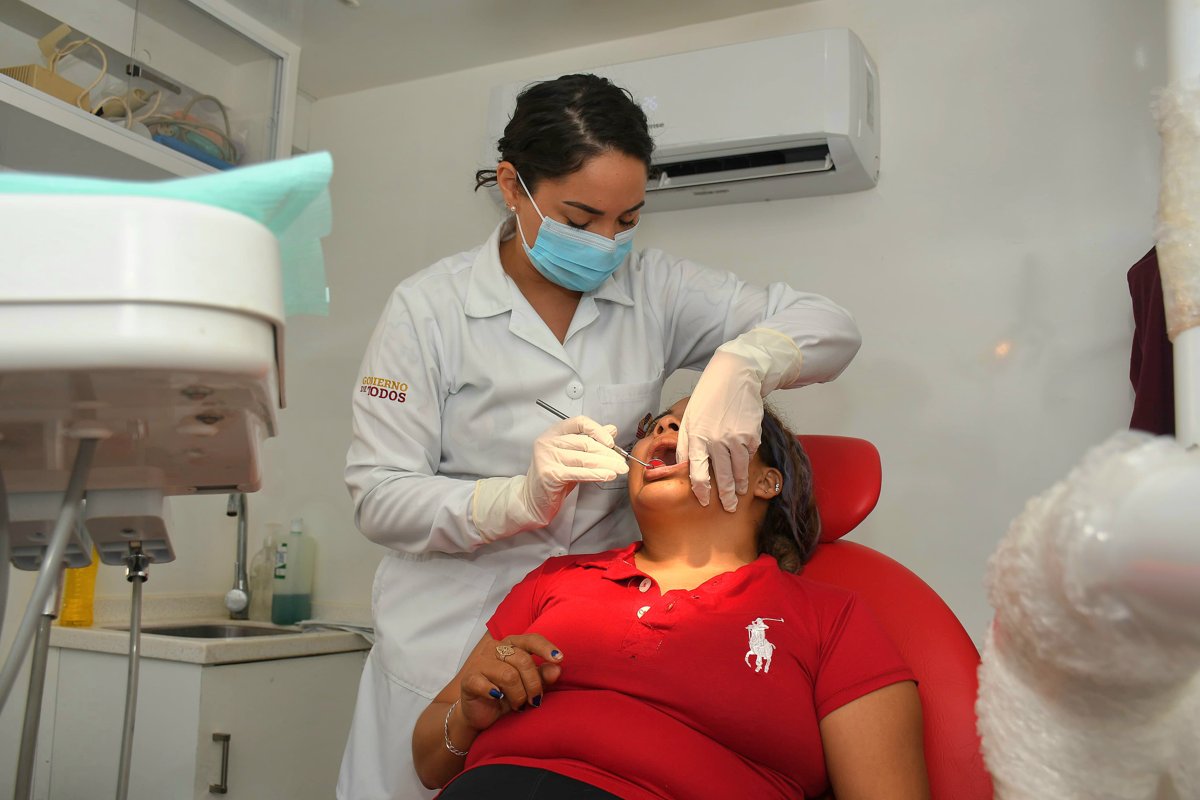 SERVICIOS GRATUITOS DE SALUD EN TU BARRIO EN LA COLONIA KANISTÉ