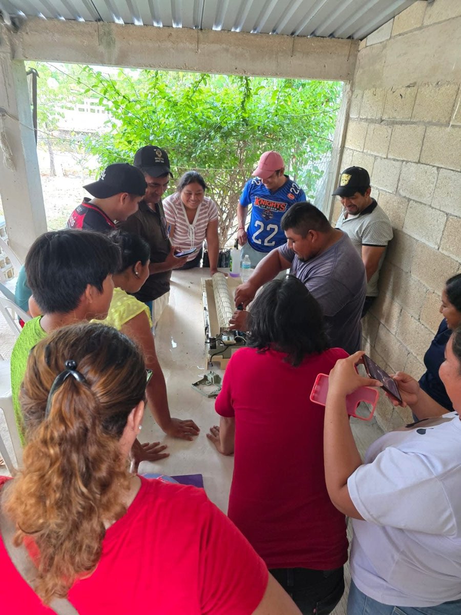 CONALEP CAMPECHE BRINDA CAPACITACION SOCIAL EN VILLAMADERO, SEYBAPLAYA