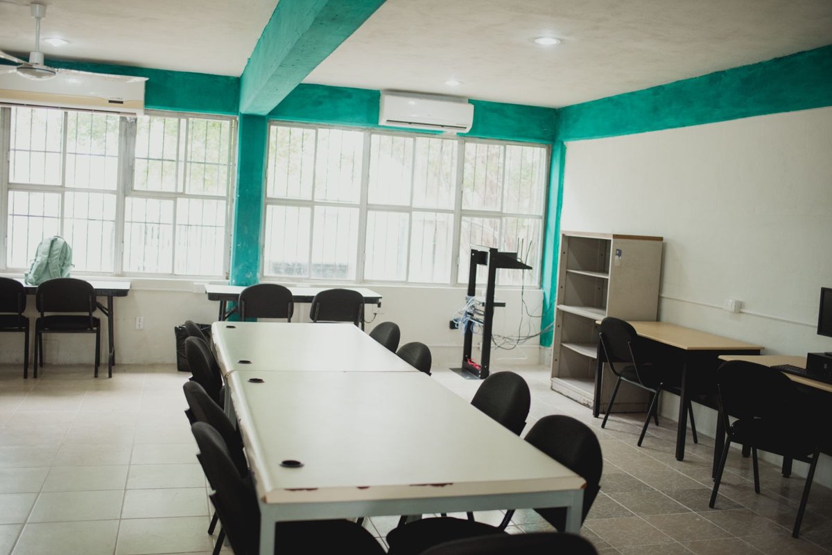 REHABILITACION SALA DE MAESTROS PLANTEL CAMPECHE