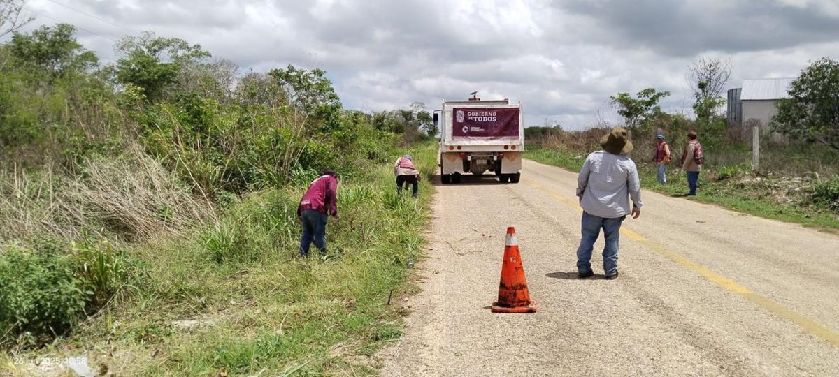 TRABAJOS EN TRAMO CARRETERO TIXMUCUY- CHINÁ
