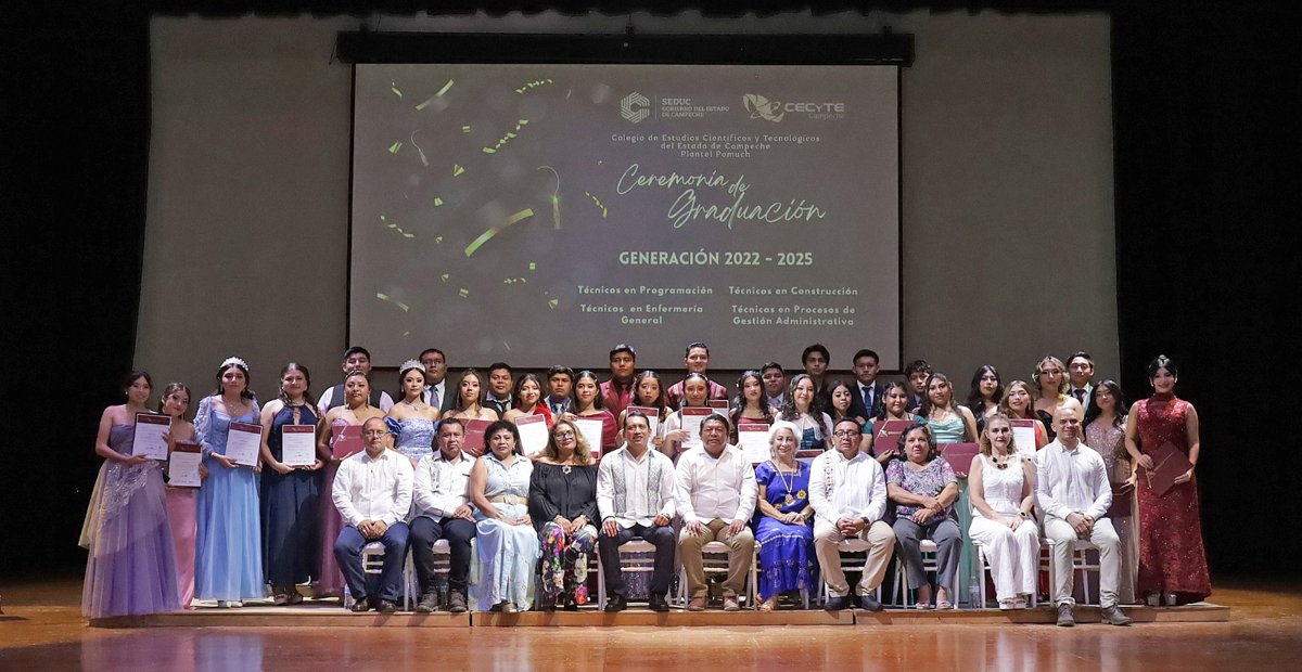 SE GRADUAN 261 JÓVENES DEL CECYTEC, PLANTEL POMUCH