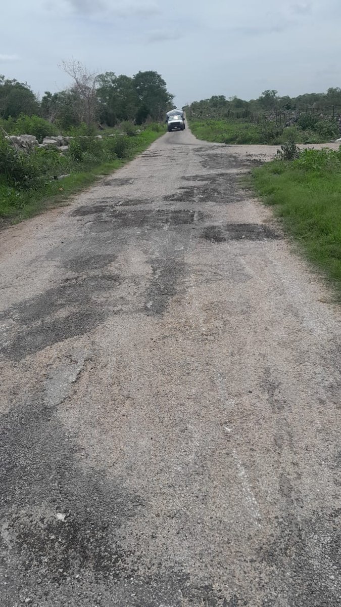 BACHEO EN TRAMO CARRETERO HECELCHAKÁN- ZODZI