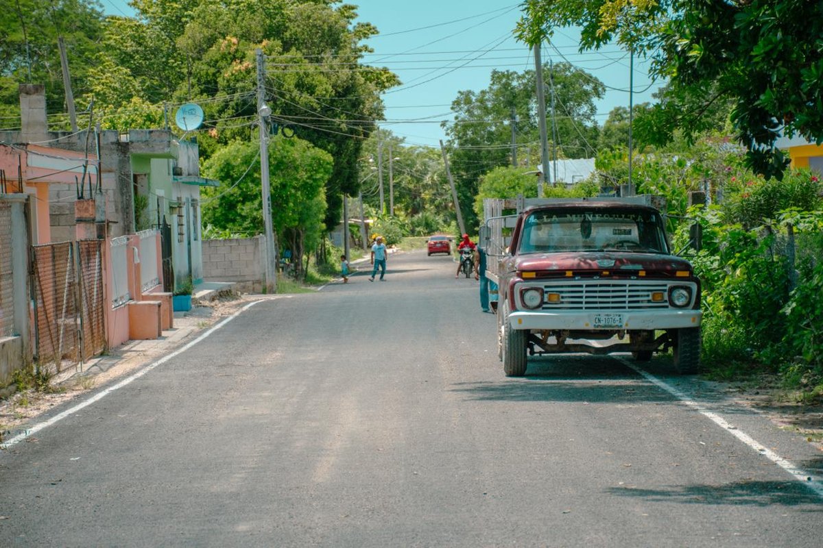 PAVIMENTACIÓN Y MANTENIMIENTO EN CALLES DE SIHOCHAC, CAMPECHE