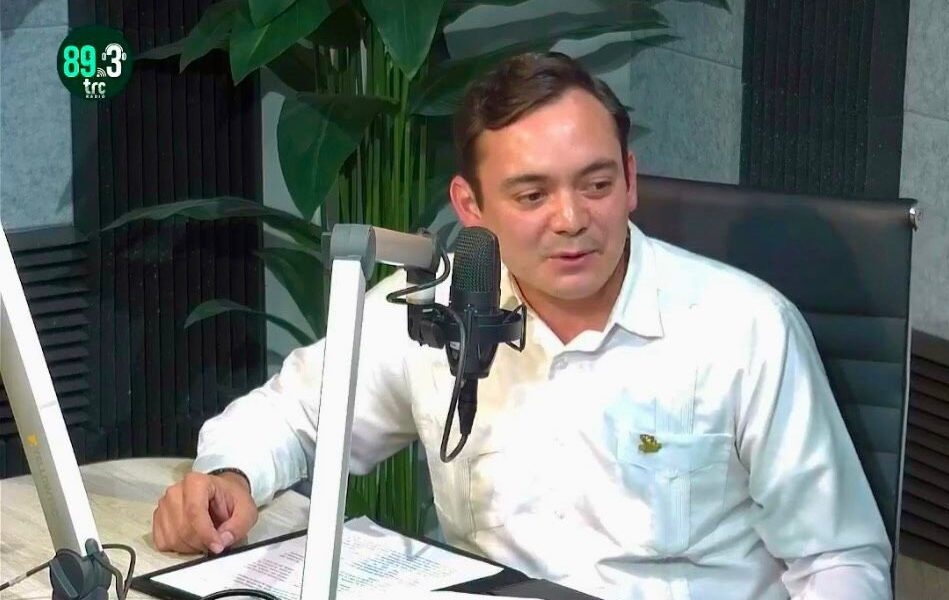 VÍCTOR HERNÁNDEZ PONCE DIFUNDE ACCIONES QUE TRANSFORMAN LA EDUCACIÓN EN EL CECYTEC