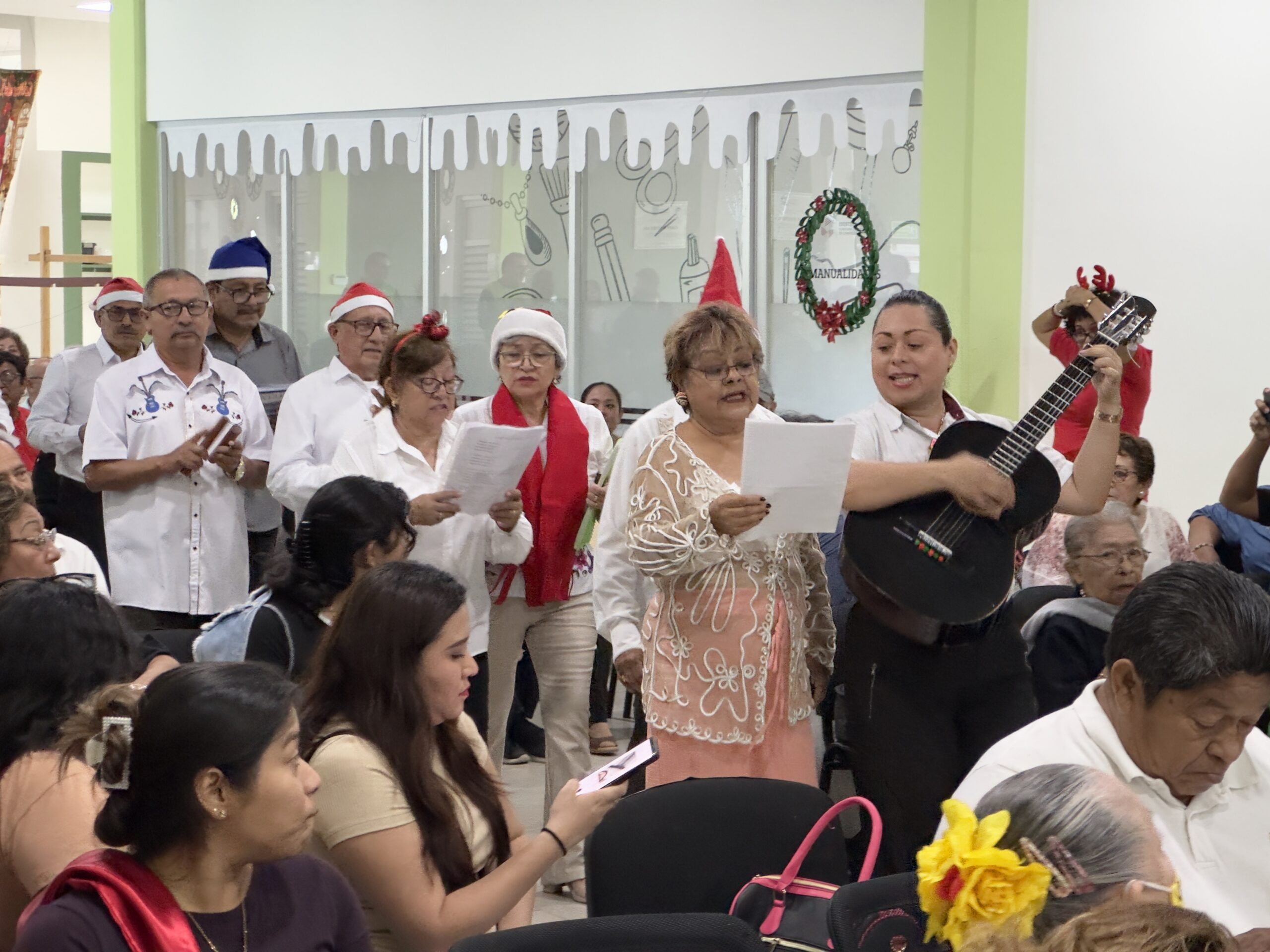 FESTIVAL DE FIN DE AÑO DEL CIAM ISSSTECAM 2024
