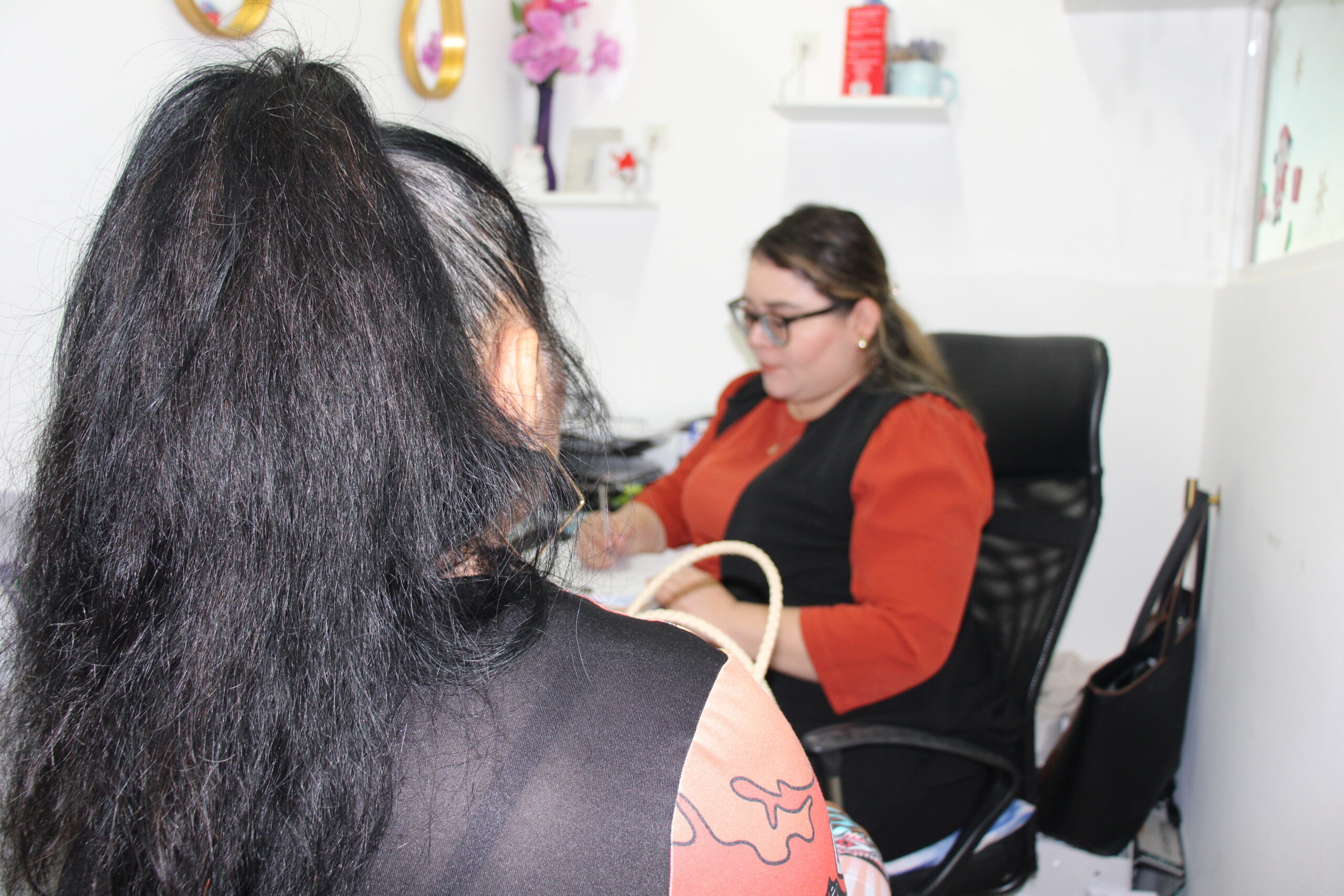 IMEC BENEFICIA A MUJERES CON ASESORÍAS JURÍDICAS Y ATENCIÓN PSICOLÓGICA GRATUITA