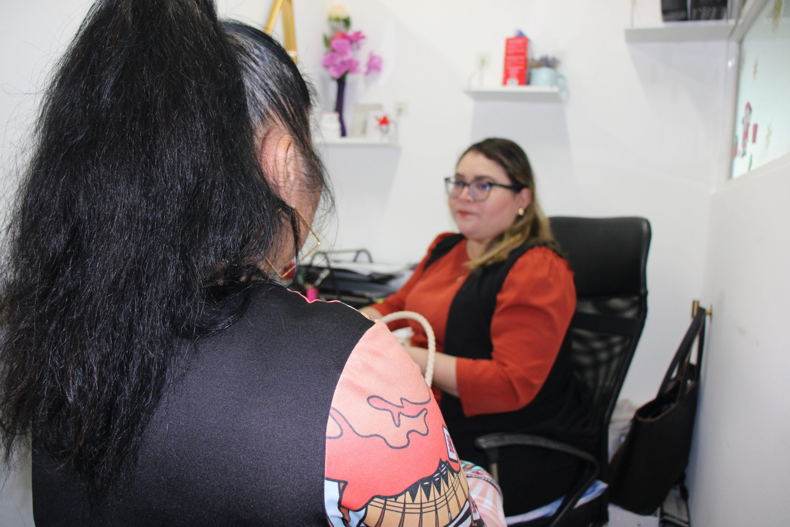 IMEC BENEFICIA A MUJERES CON ASESORÍAS JURÍDICAS Y ATENCIÓN PSICOLÓGICA GRATUITA