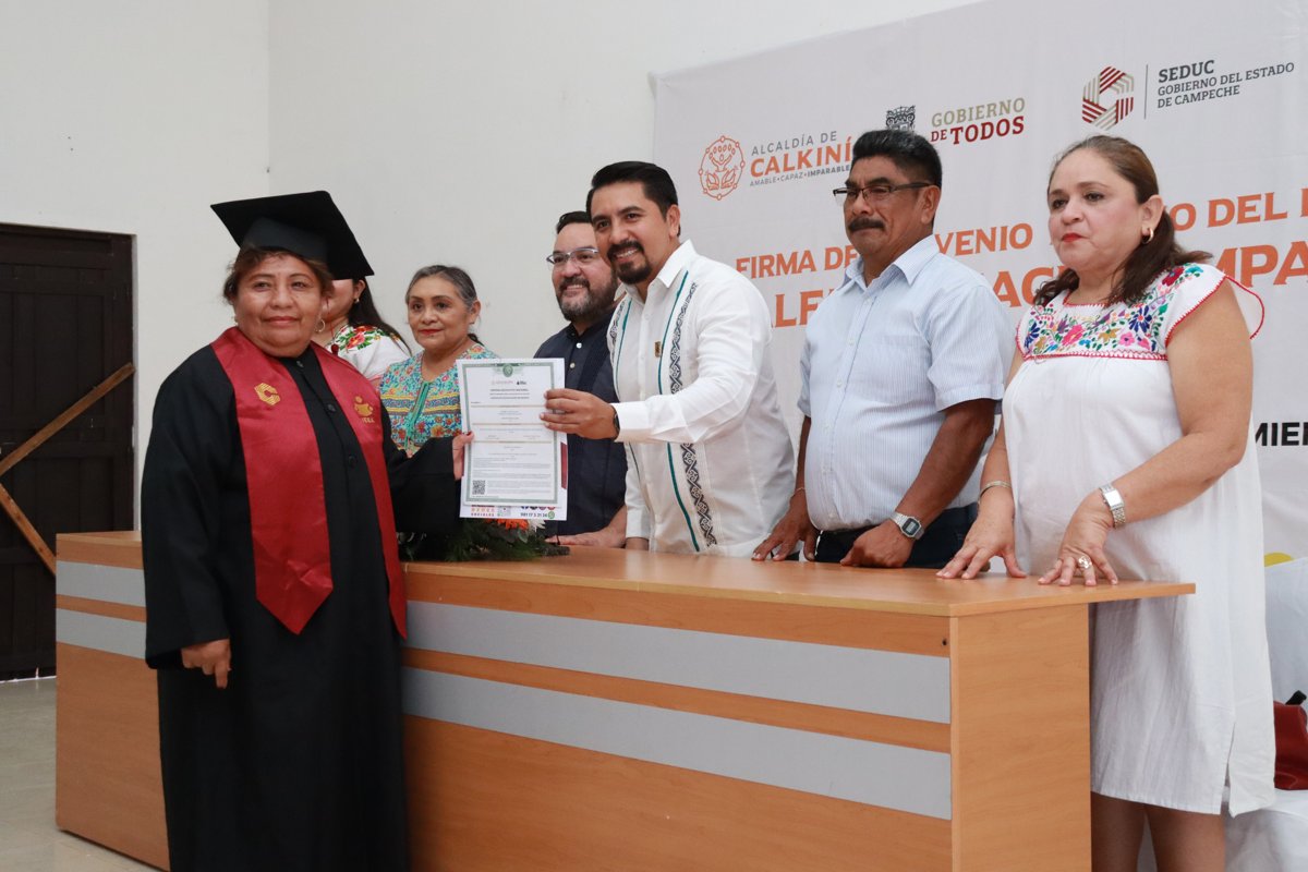 CALKINÍ SE UNE A LA LUCHA POR LA ALFABETIZACIÓN DEL IEEA CAMPECHE