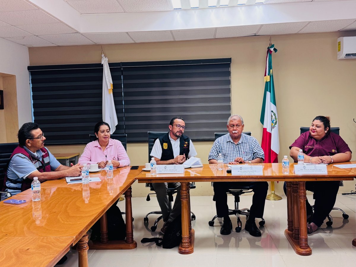 ACUERDAN SALUD Y CONSEJO COORDINADOR EMPRESARIAL DE CARMEN IMPULSAR COBERTURA DE VACUNACIÓN