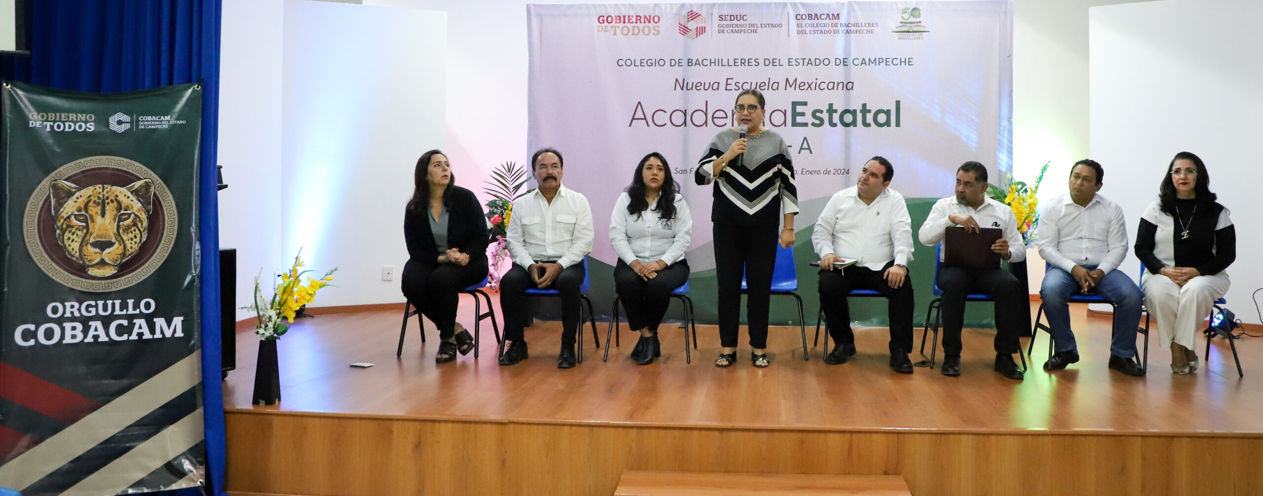 DOCENTES DEL COBACAM REALIZAN PRODUCTOS ACADÉMICOS PARA FORTALECER EL TRABAJO EN EL AULA