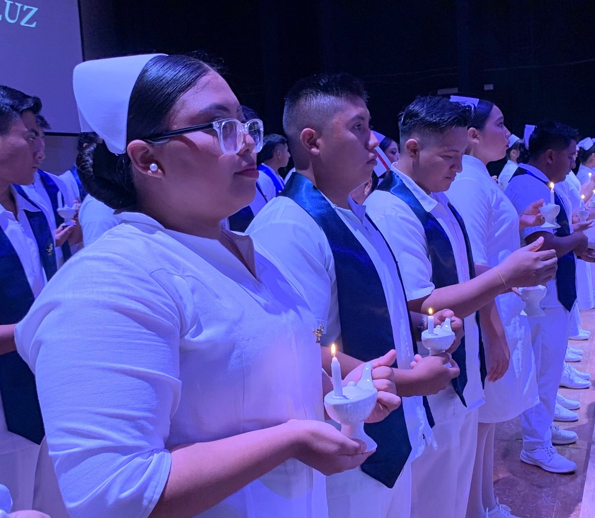 PROFESIONALIZA CECyTEC CERCA DE CIEN JÓVENES ENFERMERAS Y ENFERMEROS