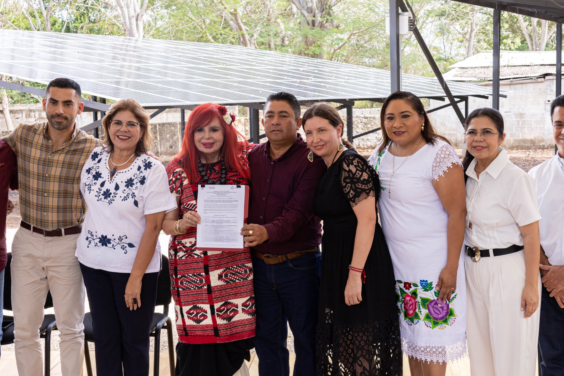 PANELES SOLARES REDUCEN COSTO DE BOMBEO DE AGUA EN COMUNIDADES