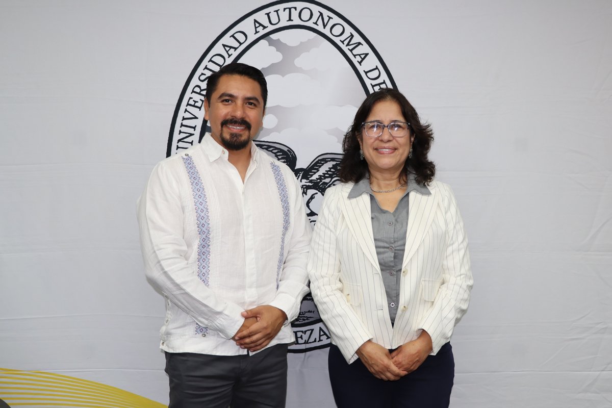 FIRMA IEEA ALIANZA CON UNACAR PARA LUCHAR CONTRA EL REZAGO EDUCATIVO