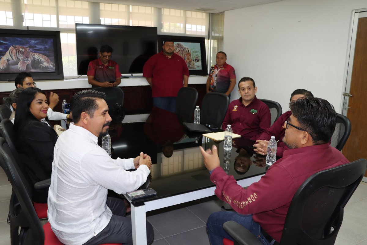 FIRMA IEEA CONVENIO CON UTCAM POR LA ALFABETIZACIÓN