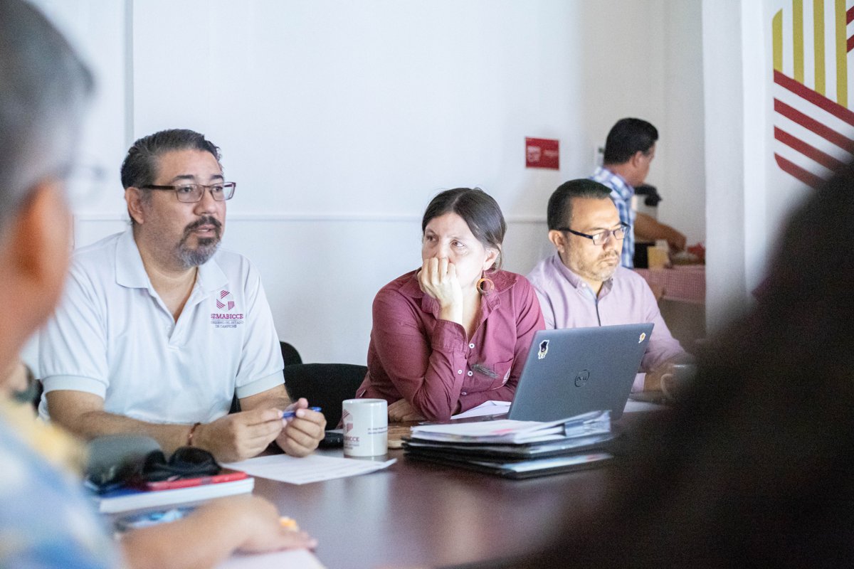 CAMPECHE ALCANZA EL 99.41% DE ELECTRIFICACIÓN Y ANUNCIA NUEVAS OBRAS PARA AMPLIAR LA RED ELÉCTRICA EN COMUNIDADES RURALES