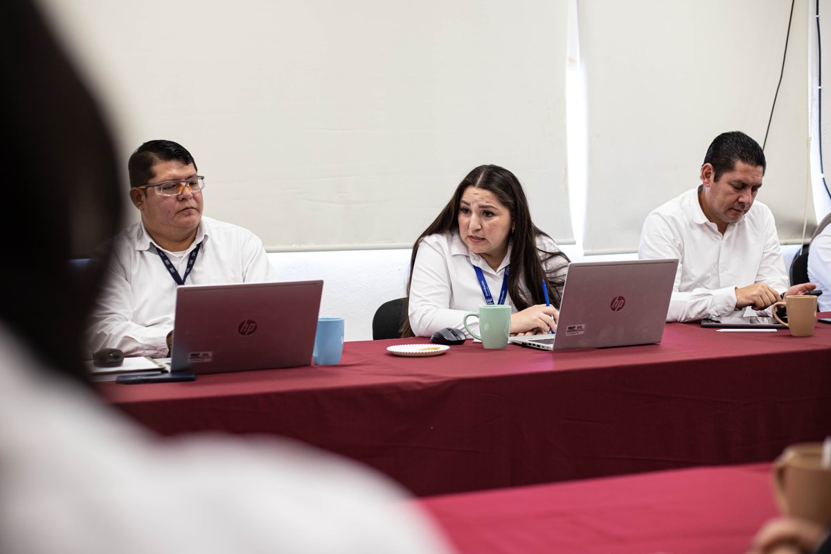 CAMPECHE ALCANZA EL 99.41% DE ELECTRIFICACIÓN Y ANUNCIA NUEVAS OBRAS PARA AMPLIAR LA RED ELÉCTRICA EN COMUNIDADES RURALES