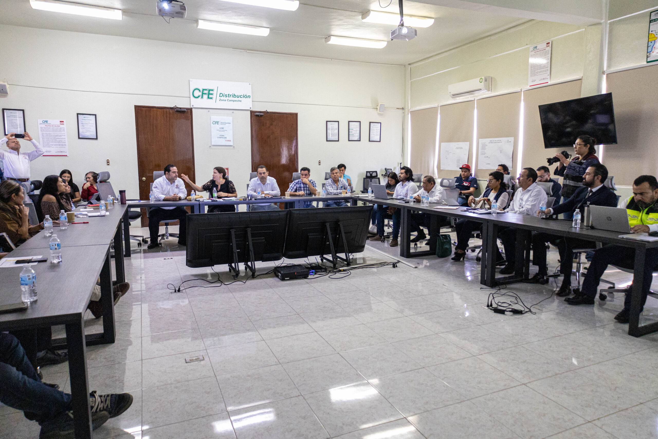 27 OBRAS ENERGÉTICAS PARA 2025 CON 41 MILLONES DE PESOS