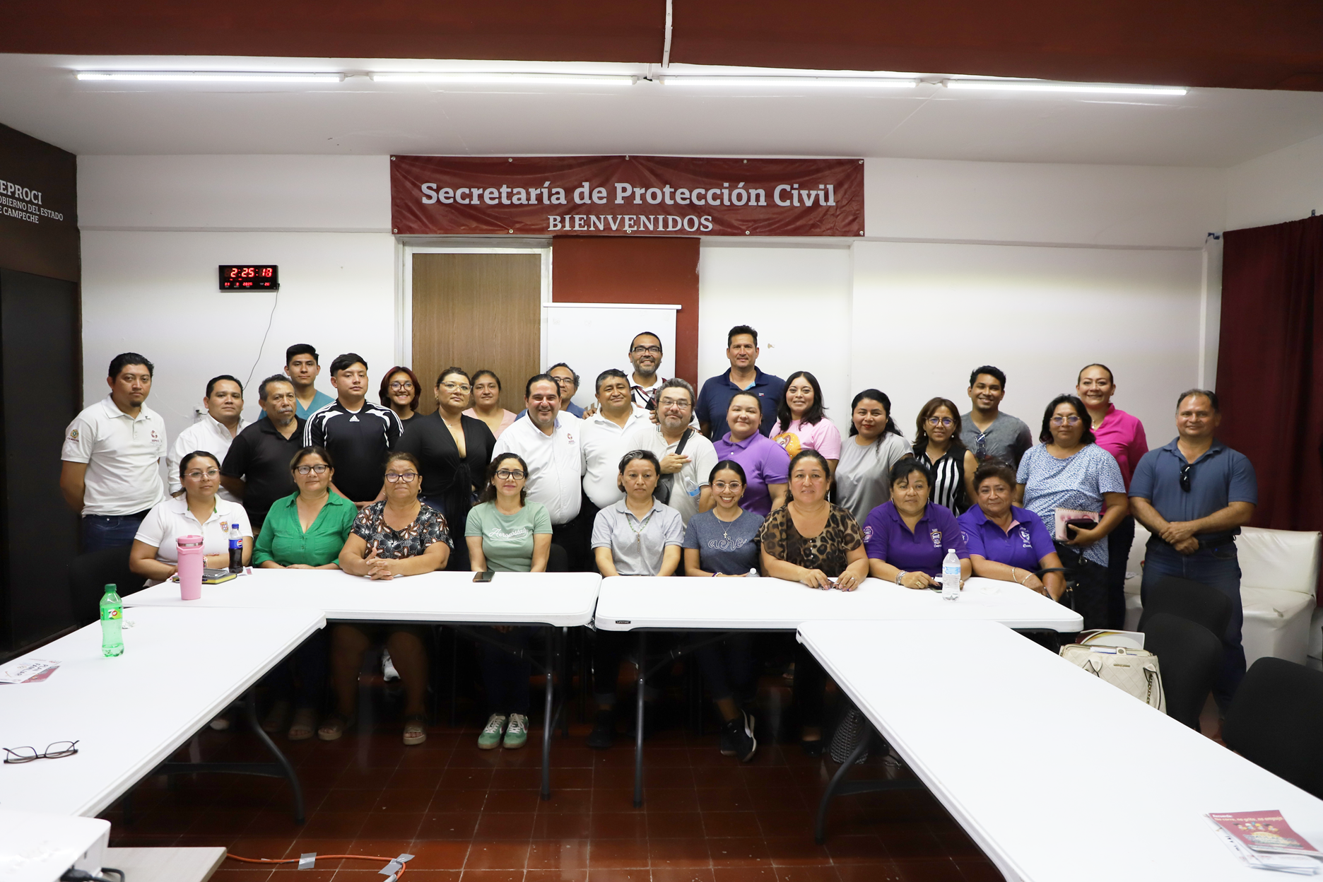 SE IMPARTIÓ EL CURSO USO Y MANEJO DE EXTINTORES