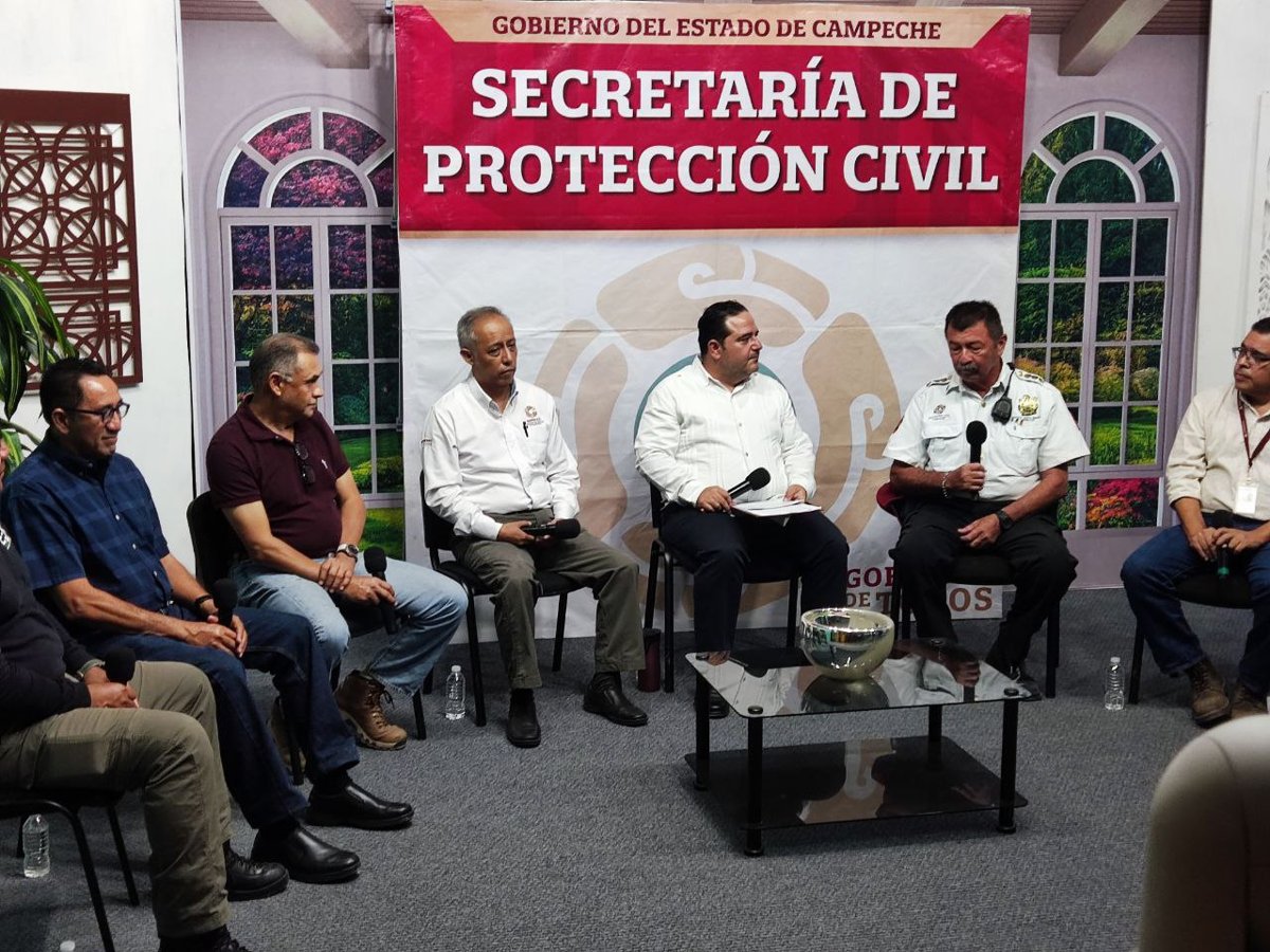 SE REALIZÓ EL CONVERSATORIO "A 28 AÑOS DE LA PROTECCIÓN CIVIL EN CAMPECHE"