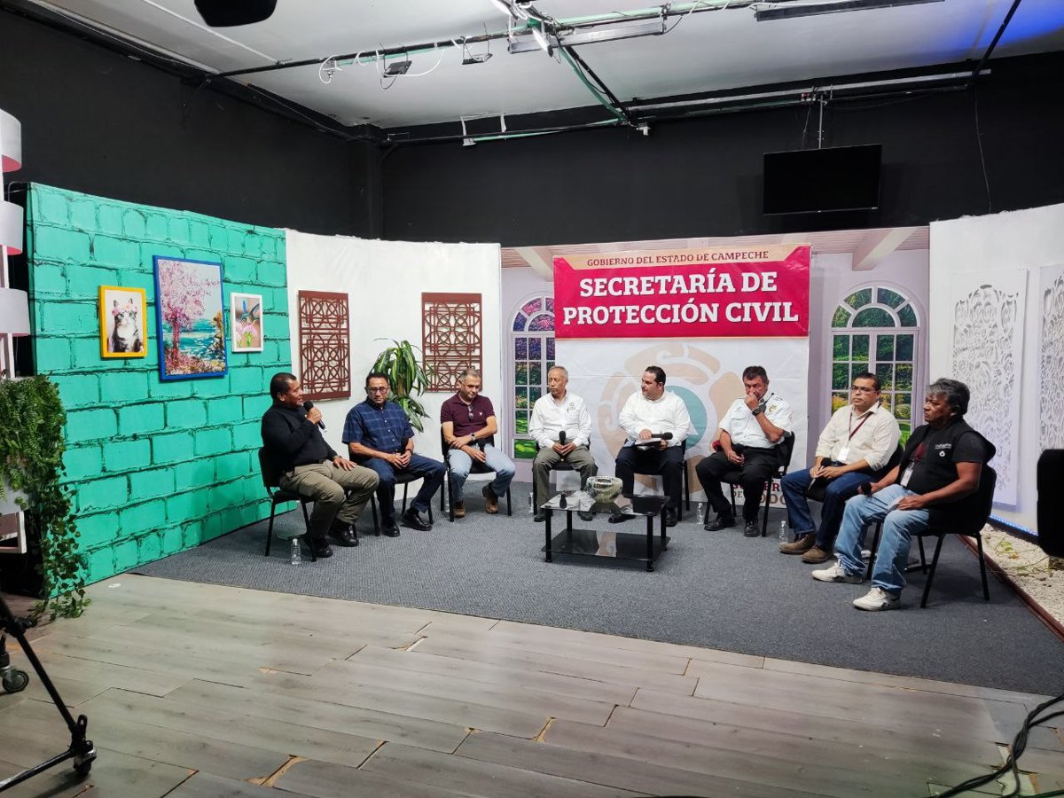 SE REALIZÓ EL CONVERSATORIO "A 28 AÑOS DE LA PROTECCIÓN CIVIL EN CAMPECHE"