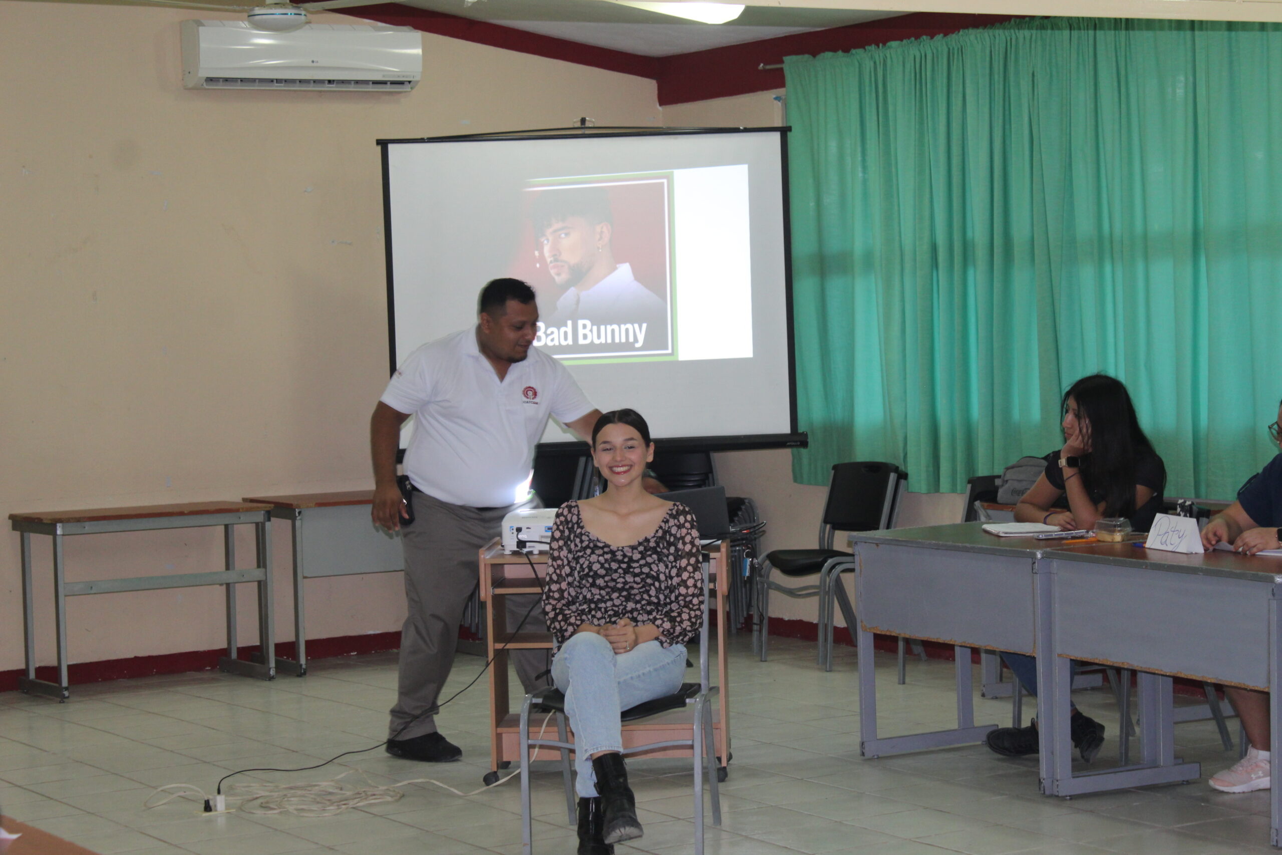 REACTIVACIÓN DE LOS CURSOS DEL PROGRAMA WHAT’S UP ENGLISH, EN EL ICAT PLANTEL CANDELARIA