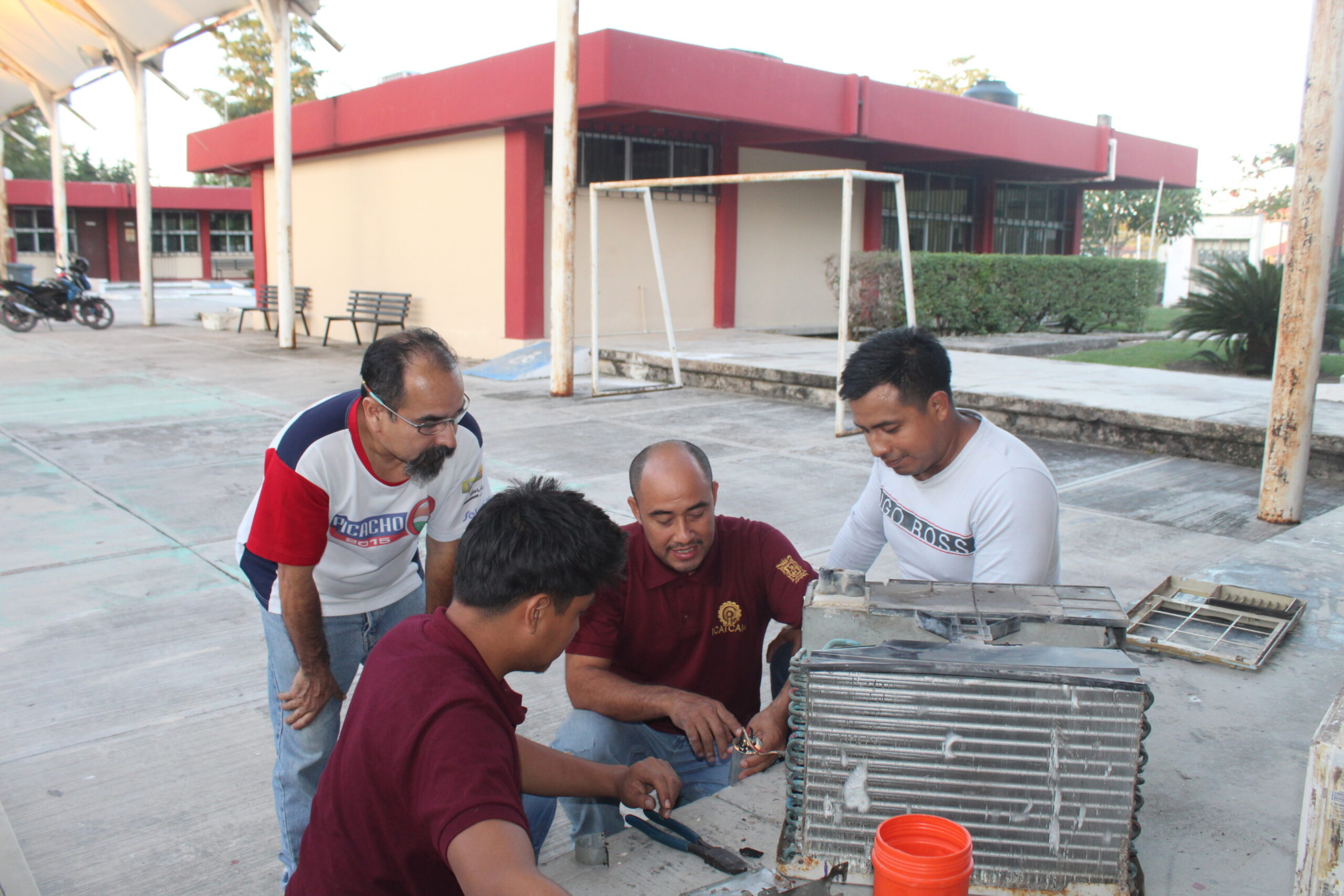 ICAT PLANTEL CANDELARIA IMPULSA LA CAPACITACIÓN EN REFRIGERACIÓN Y AIRE ACONDICIONADO