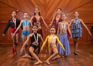 ALUMNAS DEL CENTRO CULTURAL "EL CLAUSTRO" OBTUVIERON 11 MEDALLAS EN EL CERTAMEN INTERNACIONAL DE DANZA CIAD