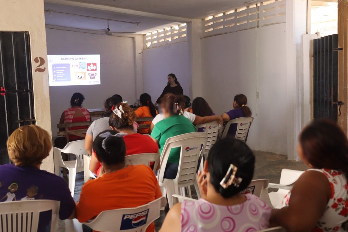LA SEIN REALIZA EL TALLER "MENSTRUACIÓN DIGNA" EN EL CERESO KOBÉN