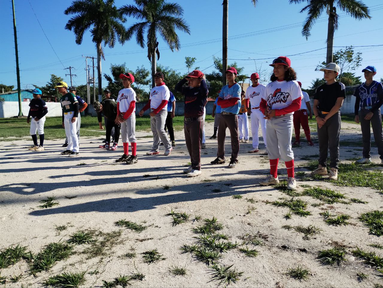 DAN LISTAS DE PRESELECCIONES DE BÉISBOL RUMBO A REGIONALES CONADE 2025