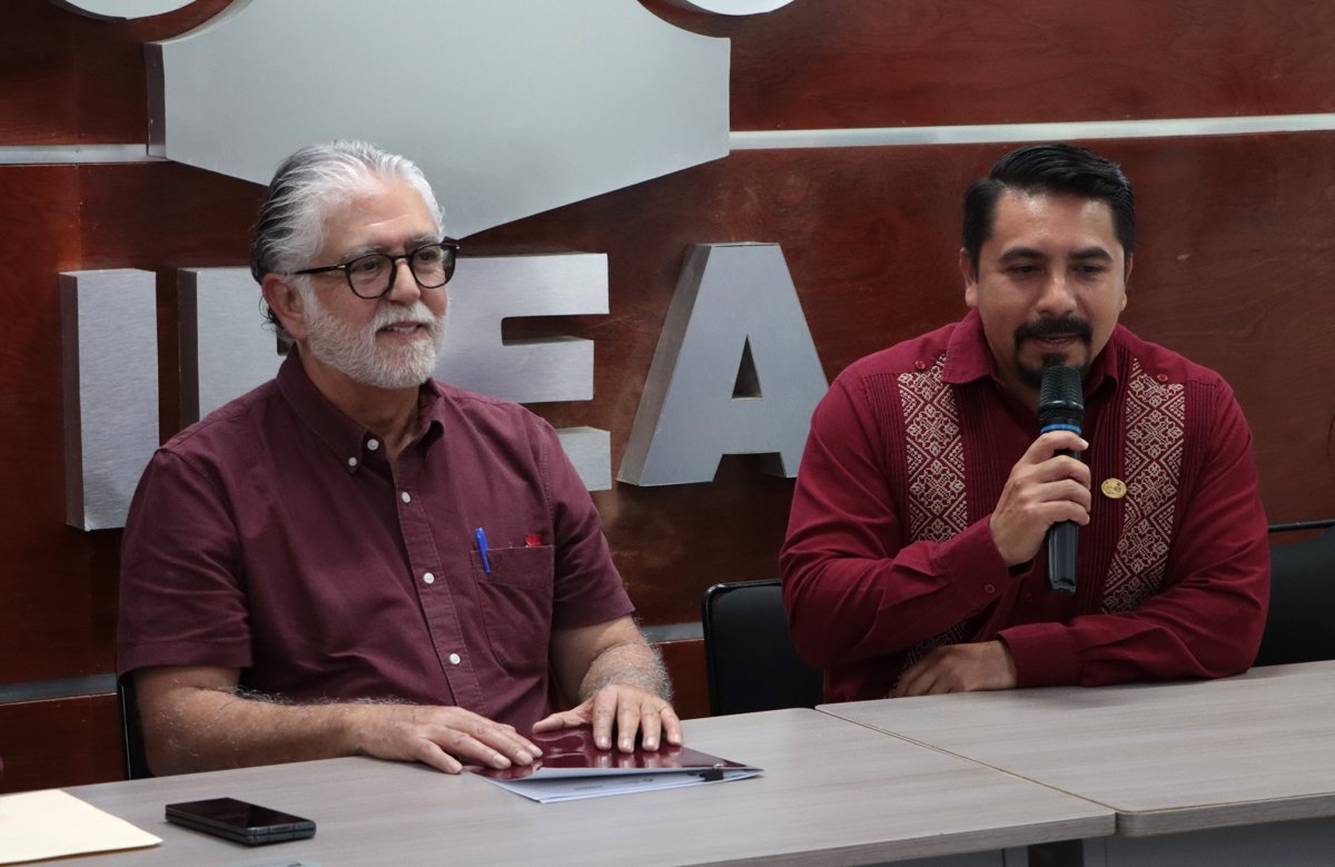 FIRMA DE CONVENIO DE COLABORACIÓN ENTRE EL INSTITUTO ESTATAL DE LA EDUCACIÓN PARA LOS ADULTOS Y LA SECRETARÍA DE DESARROLLO AGROPECUARIO