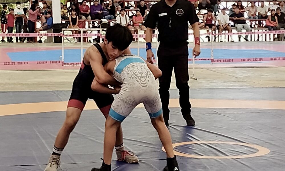 REALIZAN PRIMER SERIAL ESTATAL DE LUCHAS ASOCIADAS